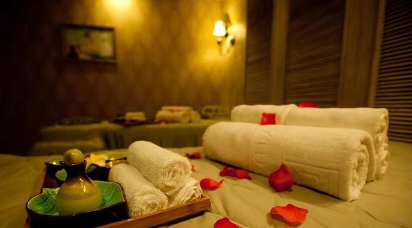 南京秦淮高端水疗spa会馆就这样带着清风月静抚慰了光阴悲喜